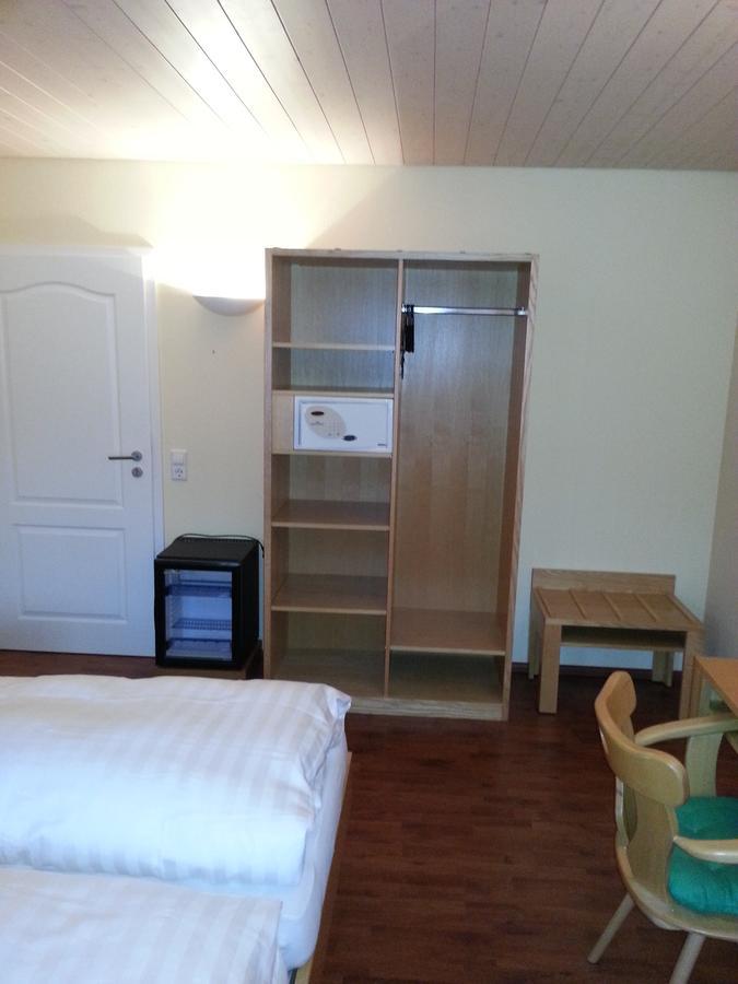 Hotel Bad Bruckhaus Gurtweil Phòng bức ảnh